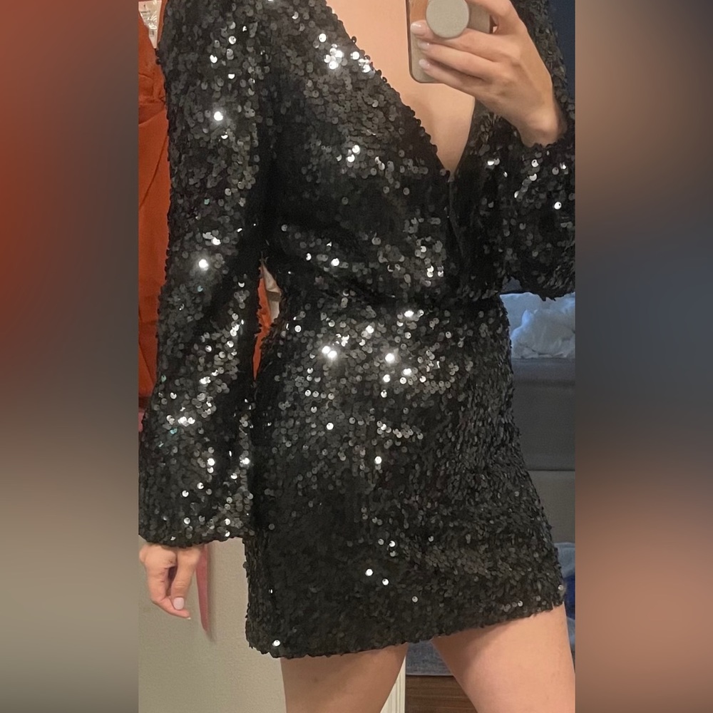 WAYF × Emma Rose Carrie Sequin Long Sleeve Minidress, Small
